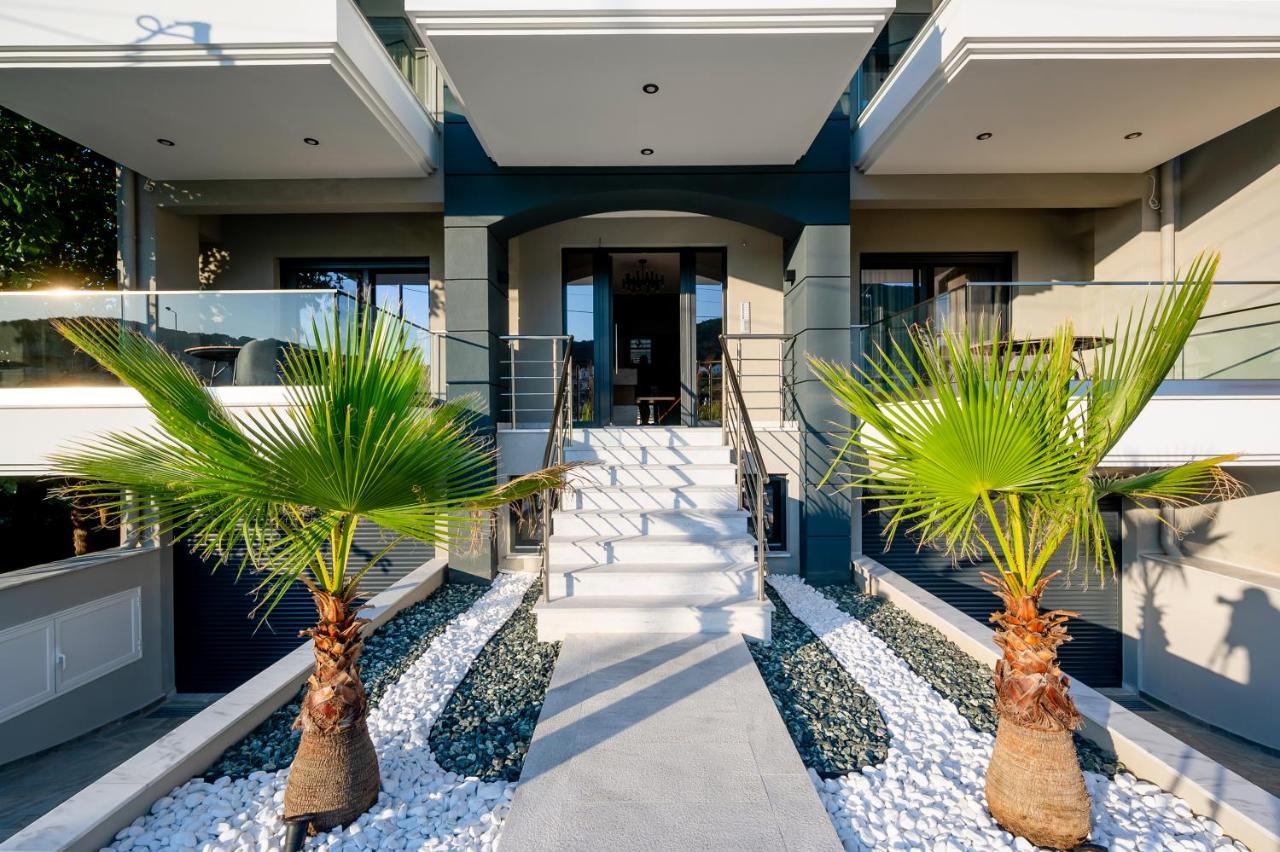 Blue Wave Luxury Suites Nea Iraklitsa Luaran gambar