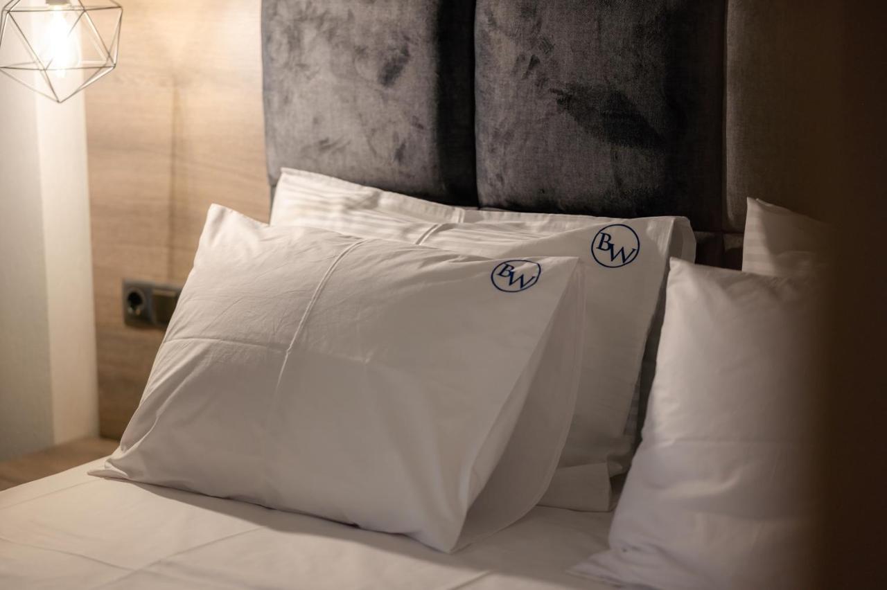 Blue Wave Luxury Suites Nea Iraklitsa Luaran gambar