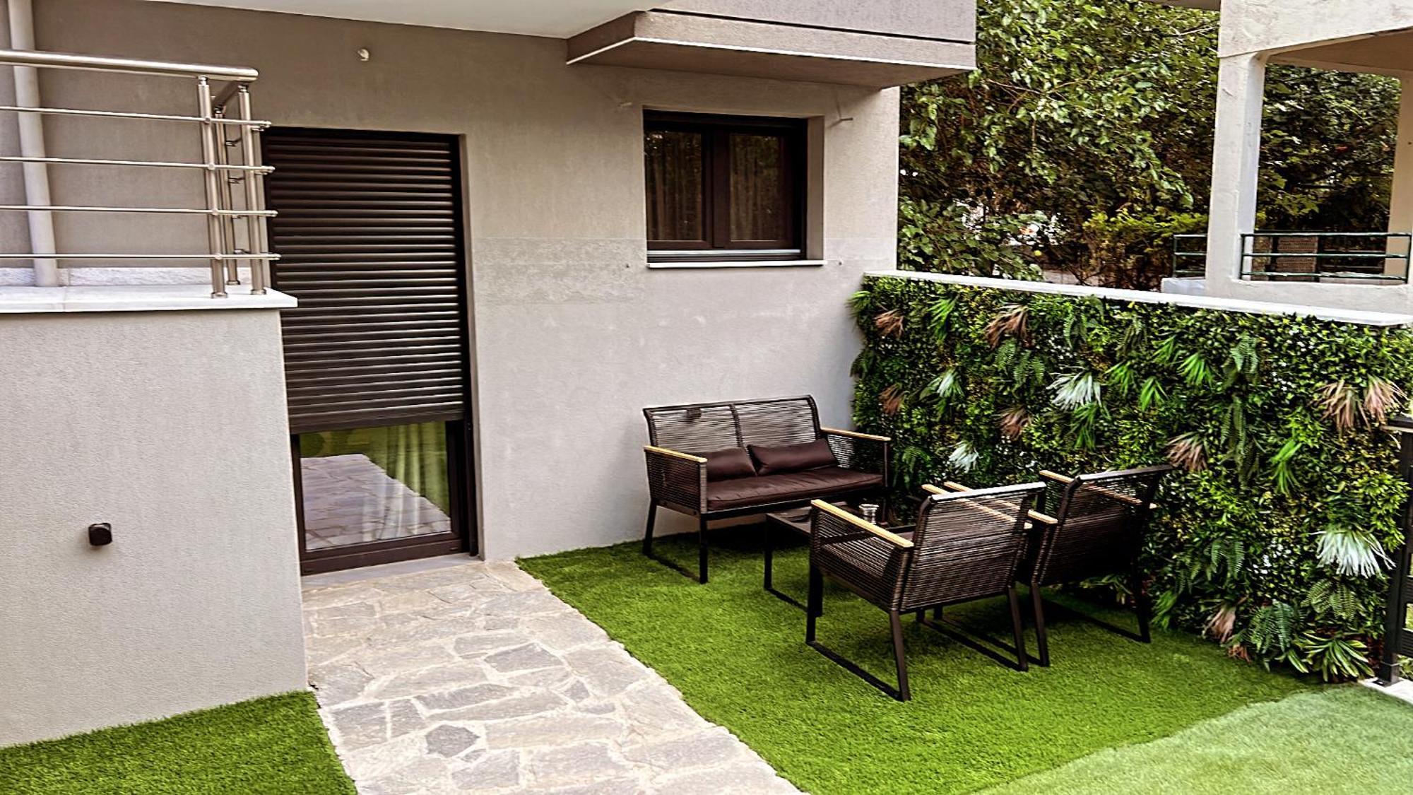 Blue Wave Luxury Suites Nea Iraklitsa Bilik gambar